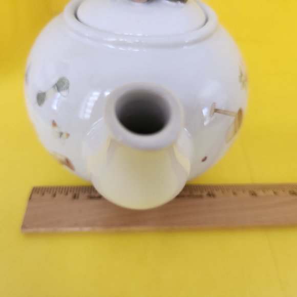 Teapot Hallmark Marjolein Bastin Nature's Sketchbook Gardening Pot Tools Birds - Picture 13 of 16